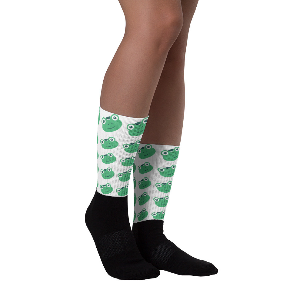 Gabby The Frog High Socks - L