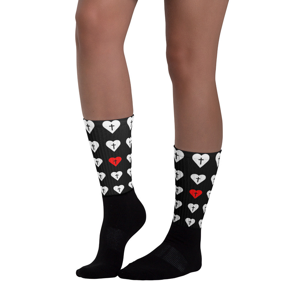 Heart Cross High Socks - M
