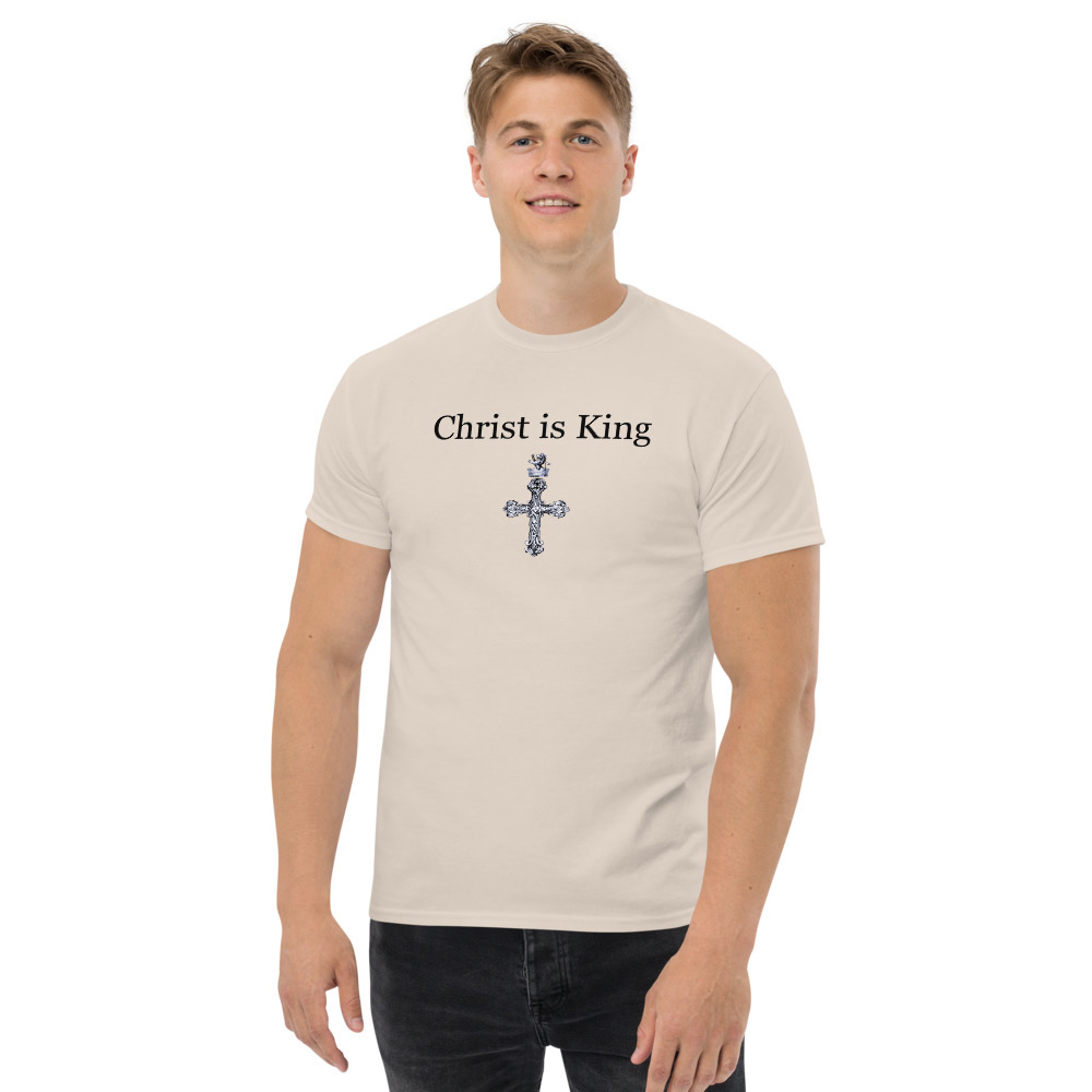 Christ is King Men's T-Shirt - Natural / L